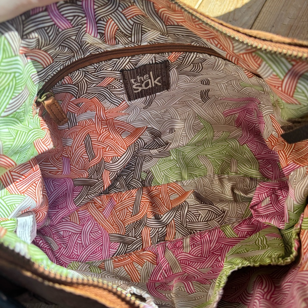 The Sak Brown Leather Shoulder Bag - Picture 5 of 9